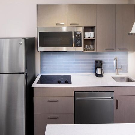 Hyatt House Tallahassee Capitol University Экстерьер фото