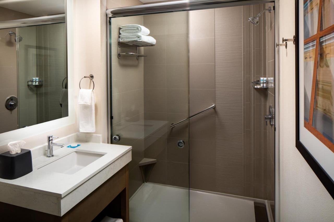 Hyatt House Tallahassee Capitol University Экстерьер фото