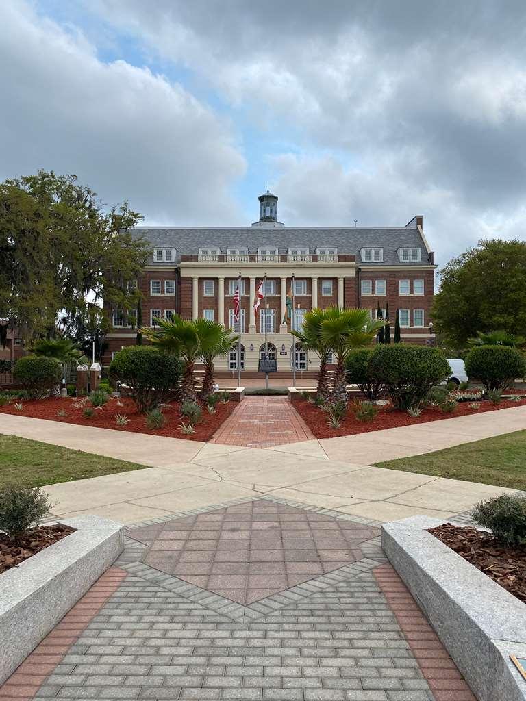 Hyatt House Tallahassee Capitol University Экстерьер фото